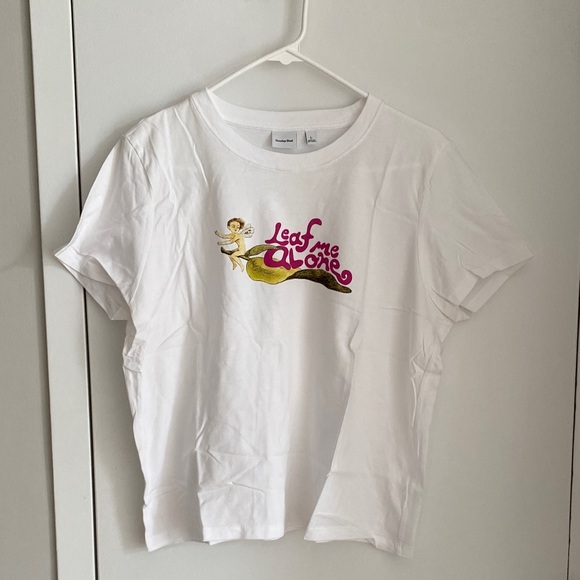 ARITZIA Sunday Best White Graphic Tee Size L | Fairy 🧚 | “Leaf me alone” 🍃 - Picture 3 of 7